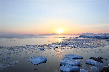 embankment - Hokkaido, Japan Photographie de stock - Rights-Managed, Code: 859-08358699