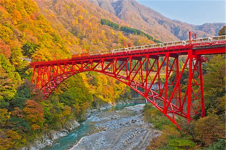 railroad bridge - Toyama Prefecture, Japan Stock Photo - Rights-Managed, Code: 859-08358772