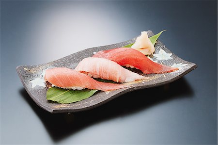 simsearch:859-06537942,k - Sushi plate on black desk Stock Photo - Rights-Managed, Code: 859-08384724