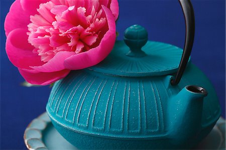 paeonia - Japanese Tableware Stock Photo - Rights-Managed, Code: 859-08704218