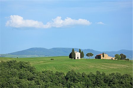 farmer outdoor clouds - Italy, Tuscany, Toscana, Orcia Valley, Val d'Orcia, UNESCO World Heritage Stock Photo - Rights-Managed, Code: 859-08769870