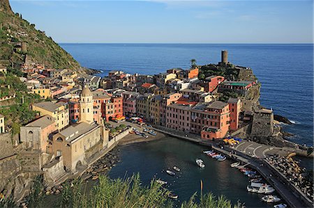 simsearch:859-08769814,k - Italy, Liguria, Cinque Terre, Vernazza, UNESCO World Heritage Stock Photo - Rights-Managed, Code: 859-08769890