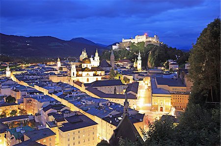 simsearch:859-08358865,k - Austria, Historic Centre of the City of Salzburg, UNESCO World Heritage Site Stock Photo - Rights-Managed, Code: 859-08770045