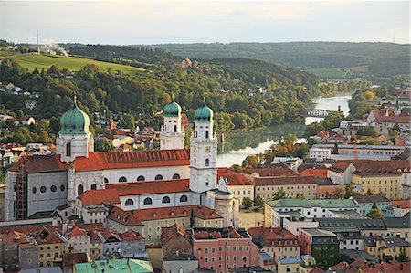 passau - Germany, Bavaria, Passau at Danube River Fotografie stock - Rights-Managed, Codice: 859-08770081