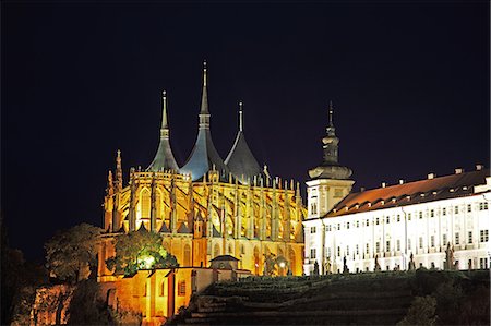 simsearch:859-08770089,k - Czech Republic, Central Bohemia, Kutna Hora, Historical Town Centre with the Church of St Barbara, UNESCO World Heritage Site Foto de stock - Con derechos protegidos, Código: 859-08770100