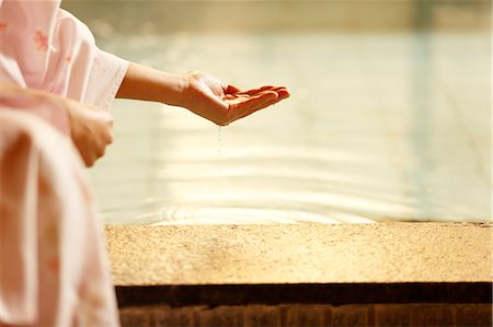 simsearch:859-07356378,k - Japanese woman bathing at traditional hot spring, Tokyo, Japan Stock Photo - Rights-Managed, Code: 859-08993875