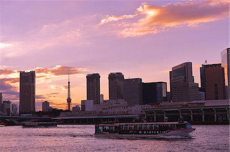 simsearch:859-07783561,k - Sunset sky over Tokyo, Japan Foto de stock - Con derechos protegidos, Código: 859-08993890