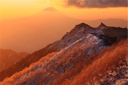 Beautiful view of Mount Fuji Foto de stock - Con derechos protegidos, Código: 859-09105005
