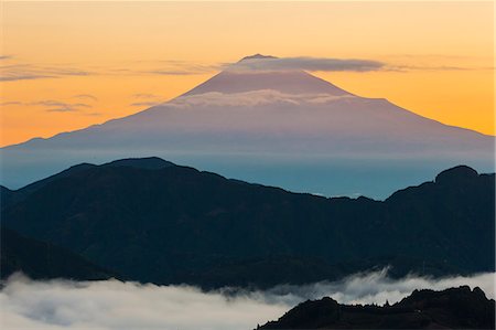 simsearch:859-09175478,k - Mount Fuji from Shizuoka Prefecture, Japan Photographie de stock - Rights-Managed, Code: 859-09175282