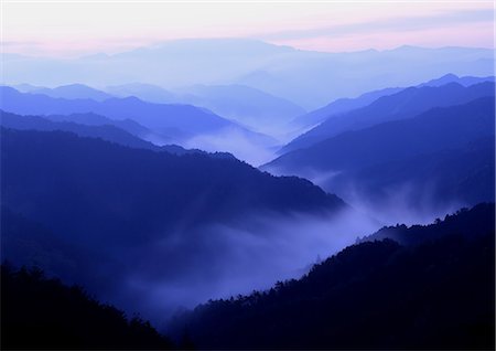 sky dawn - Nara Prefecture, Japan Stock Photo - Rights-Managed, Code: 859-09175389