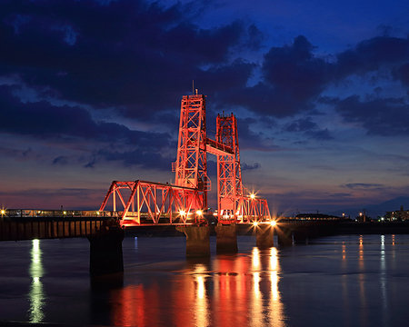 drawbridge - Fukuoka Prefecture, Japan Foto de stock - Con derechos protegidos, Código: 859-09192821