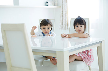 Japanese kids at home Stock Photo - Rights-Managed, Code: 859-09193198