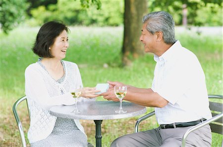 simsearch:859-03037420,k - Older Couple Drinking Wine Stock Photo - Rights-Managed, Code: 859-03037465