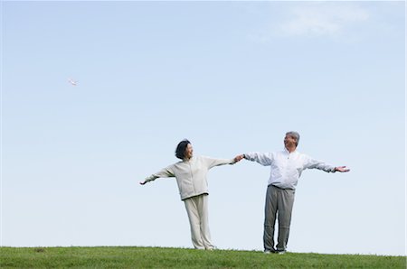 simsearch:859-03037420,k - Older Couple Stretching Stock Photo - Rights-Managed, Code: 859-03037477
