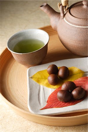 Green tea and chestnuts Stock Photo - Rights-Managed, Code: 859-03037929