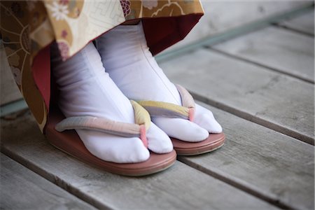 Woman wearing kimono and sandals Stock Photo - Rights-Managed, Code: 859-03037979