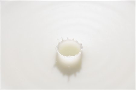 drop milk - Milk Ripple Stock Photo - Rights-Managed, Code: 859-03038177