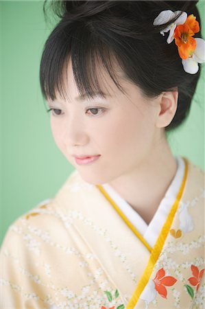 Japanese Woman Wearing Kimono Stock Photo - Rights-Managed, Code: 859-03038693