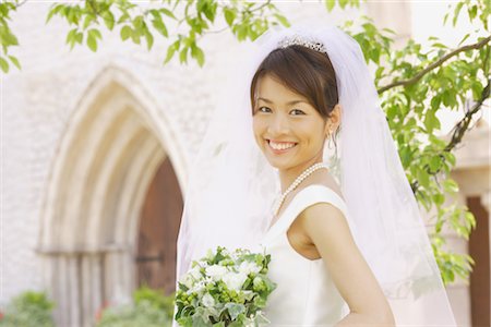 string of pearls for wedding - Japanese Bride Stock Photo - Rights-Managed, Code: 859-03039089