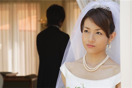 string of pearls for wedding - Bride and Groom Stock Photo - Rights-Managed, Code: 859-03039095