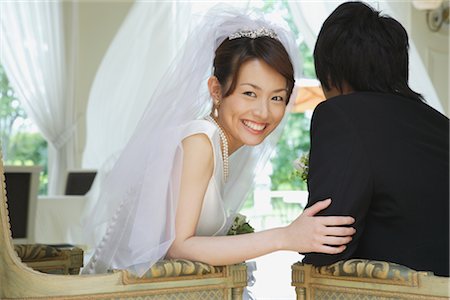 string of pearls for wedding - Japanese Bride and Groom Stock Photo - Rights-Managed, Code: 859-03039114