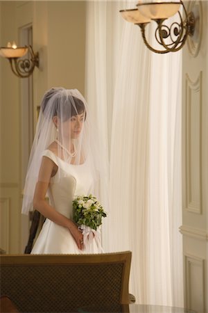 string of pearls for wedding - Japanese Bride Looking Outside Stock Photo - Rights-Managed, Code: 859-03039150