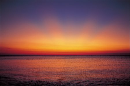 simsearch:859-03043645,k - Beautiful Ocean Evening with Setting Sun Stock Photo - Rights-Managed, Code: 859-03044114