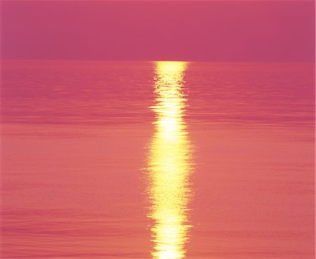 simsearch:859-03043645,k - Beautiful Ocean Evening with Setting Sun Stock Photo - Rights-Managed, Code: 859-03044116