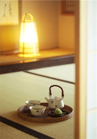 simsearch:859-03041250,k - Japanese Style Tea Set Stock Photo - Rights-Managed, Code: 859-03041075