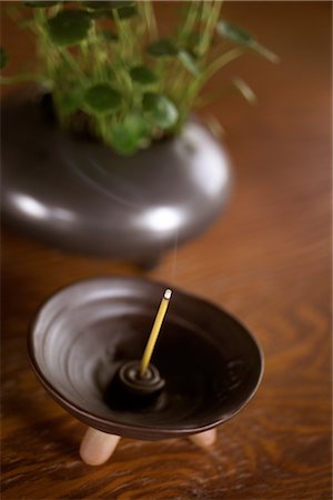 simsearch:859-03041462,k - Incense On A Ceramic Holder Stock Photo - Rights-Managed, Code: 859-03041259