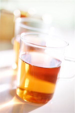 simsearch:859-03041327,k - Glasses Of Tea Stock Photo - Rights-Managed, Code: 859-03041277