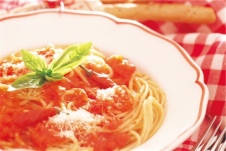 simsearch:859-03041327,k - Close-Up Of Pasta Stock Photo - Rights-Managed, Code: 859-03041307