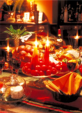 simsearch:859-03041250,k - Table Setting For Christmas Dinner Stock Photo - Rights-Managed, Code: 859-03041796