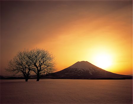 simsearch:859-03042782,k - Evening View of Mountain Foto de stock - Con derechos protegidos, Código: 859-03042851