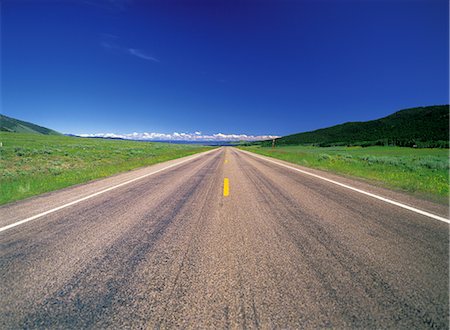 Open Road Stock Photo - Rights-Managed, Code: 859-03193872