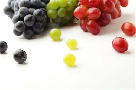 dew - Three Kinds Of Grape Stock Photo - Rights-Managed, Code: 859-03598569