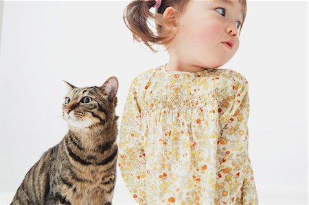 simsearch:859-03599527,k - Japanese Cat And A Girl Stock Photo - Rights-Managed, Code: 859-03599521