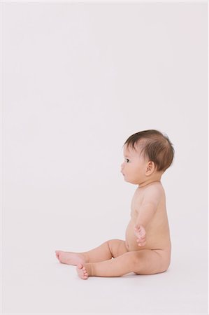 simsearch:859-03600176,k - Sitting Baby Stock Photo - Rights-Managed, Code: 859-03600205