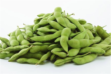 simsearch:625-02266169,k - Heap of Green Soybeans Stock Photo - Rights-Managed, Code: 859-03600268