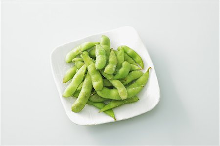 soy - Plate of Salted Soybeans Stock Photo - Rights-Managed, Code: 859-03600280