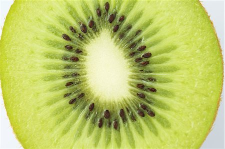 Tranches de kiwis nutritif Photographie de stock - Rights-Managed, Code: 859-03600292