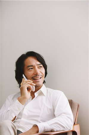 portrait of japanese designer - Portrait de l'homme (CEO), Photographie de stock - Rights-Managed, Code: 859-03600503
