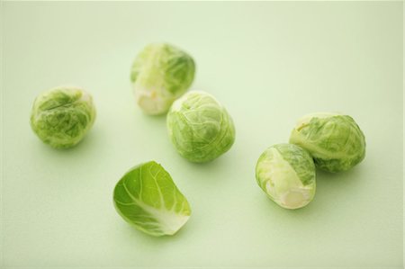 simsearch:859-03600802,k - Brussels Sprouts Foto de stock - Direito Controlado, Número: 859-03600794