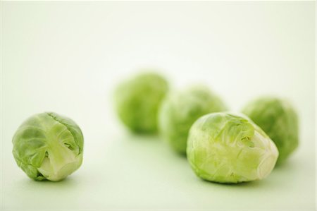 simsearch:859-03600802,k - Brussels Sprouts Foto de stock - Direito Controlado, Número: 859-03600796