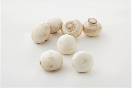 simsearch:859-03600840,k - Mushrooms Stock Photo - Rights-Managed, Code: 859-03600824