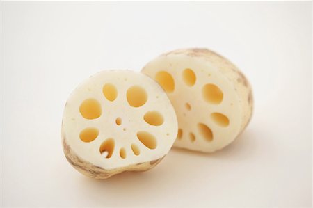 simsearch:859-03600866,k - Section Of Lotus Root Fotografie stock - Rights-Managed, Codice: 859-03600879