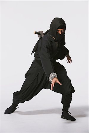 schwert - Studioaufnahme der Ninja auf weißem Hintergrund Stockbilder - Lizenzpflichtiges, Bildnummer: 859-03730772