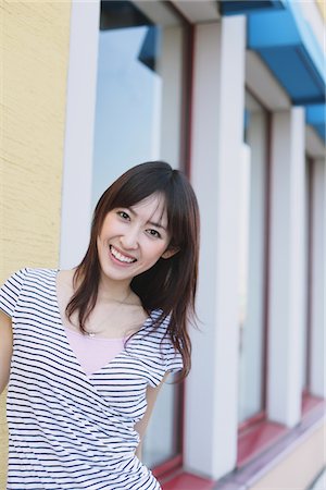 simsearch:622-06190754,k - Cheerful Happy Young Woman Stock Photo - Rights-Managed, Code: 859-03780159
