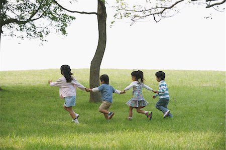 people running grass park - Children Playing In Park Together Stock Photo - Rights-Managed, Code: 859-03806229