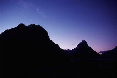 simsearch:859-03806586,k - Milford Sound, New Zealand Foto de stock - Con derechos protegidos, Código: 859-03806424